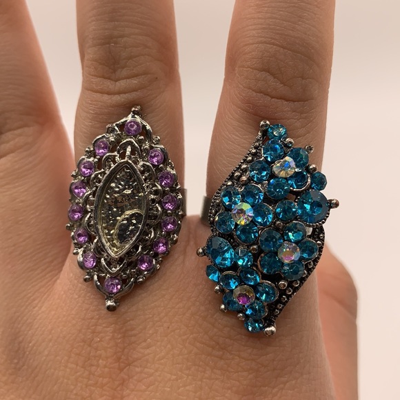 Assorted Ring Lot & Red Flower Earrings - Picture 8 of 12